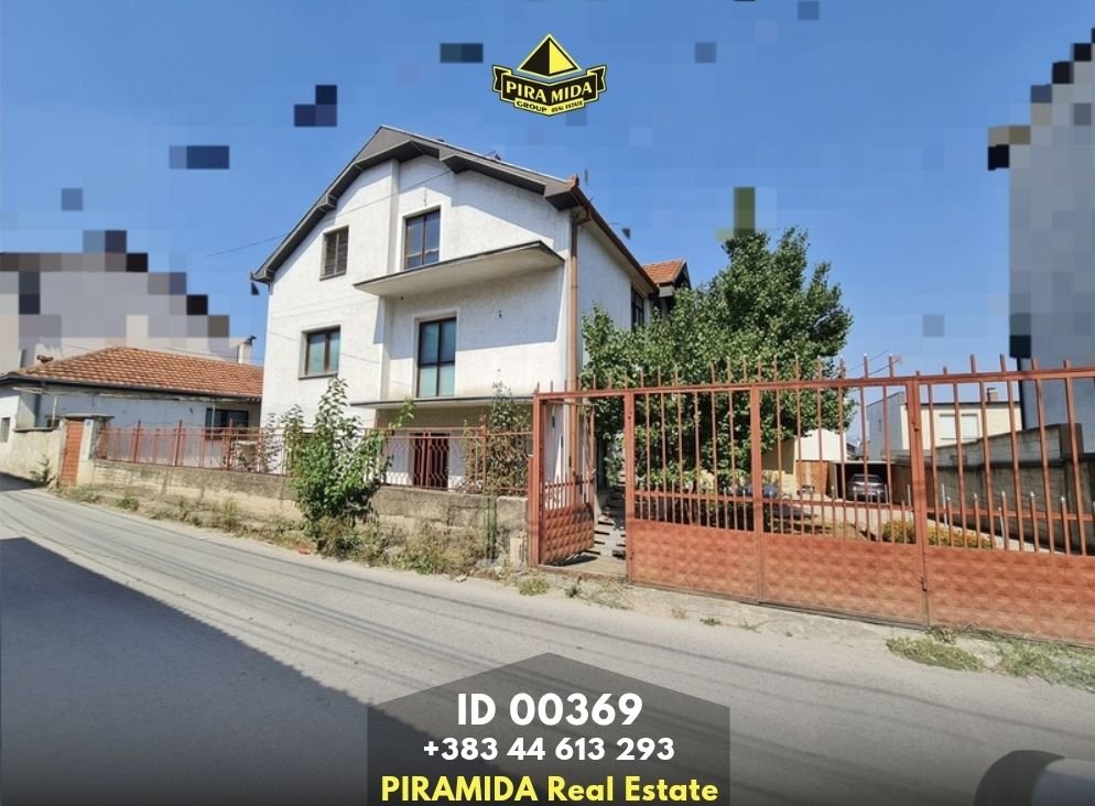 SHITEN DY SHTËPI ME OBORR 680 m² – QENDËR të GJILANIT